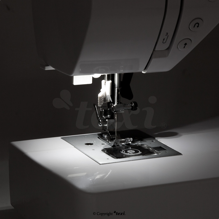 TEXI BLACK&WHITE SET - Multifunctional, computerized sewing machine + Texi Box 15 as a gift - 4 Multifunctional, computerized sewing machine + Texi Box 15 as a gift