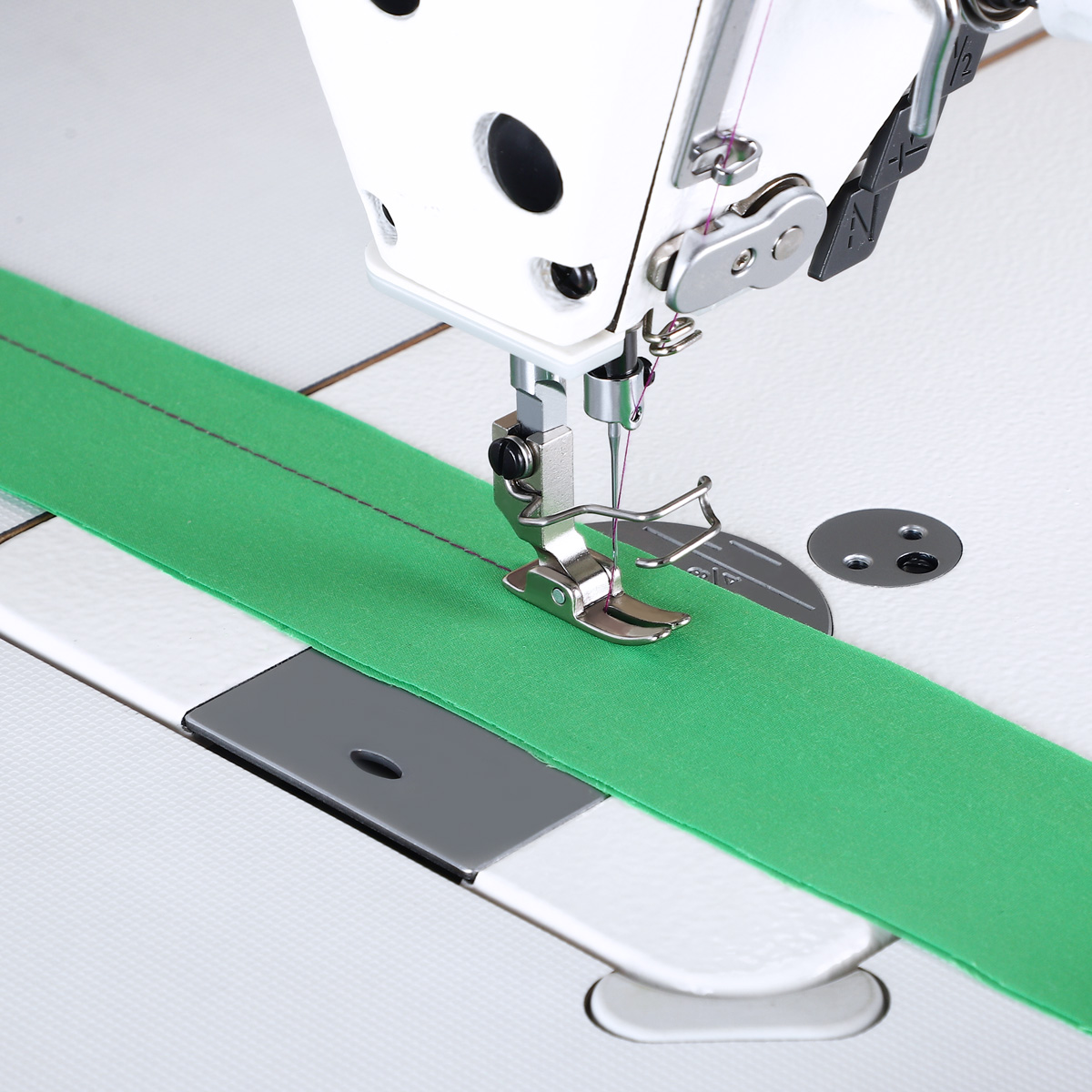 Automatic single needle lockstitch machine TEXI TRONIC 6F, light and medium fabrics