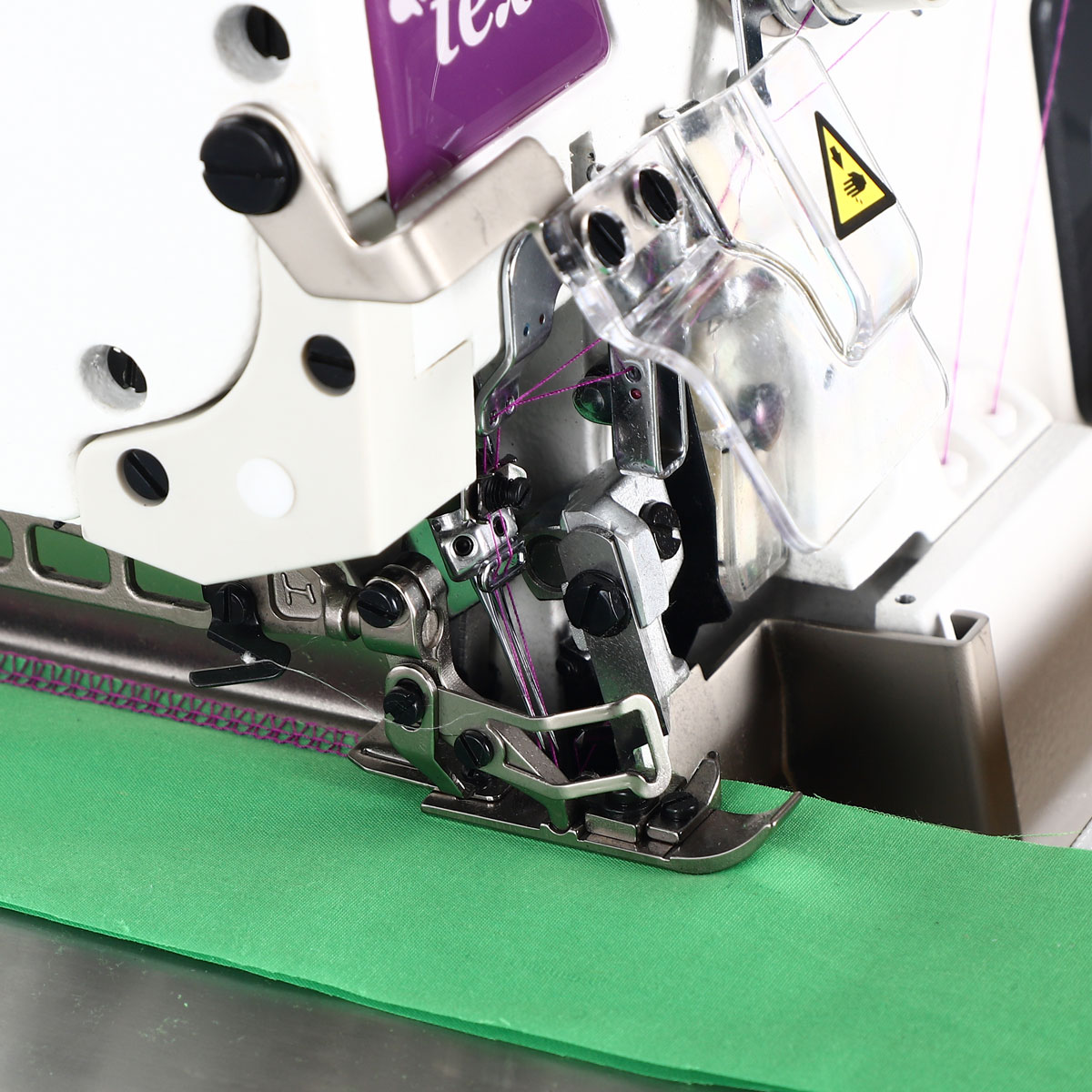 TEXI QUATTRO 1F PREMIUM - Overlock 2-needle, 4-thread TEXI QUATTRO 1F - 3 Overlock 2-needle, 4-thread TEXI QUATTRO 1F