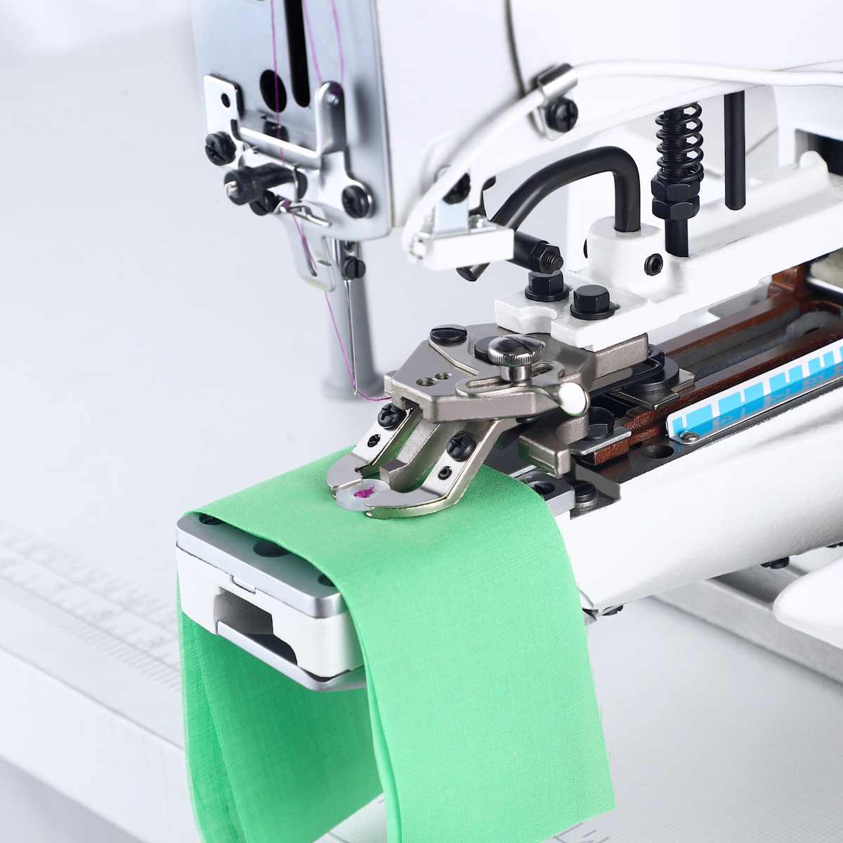Electronic button sewing machine TEXI XF